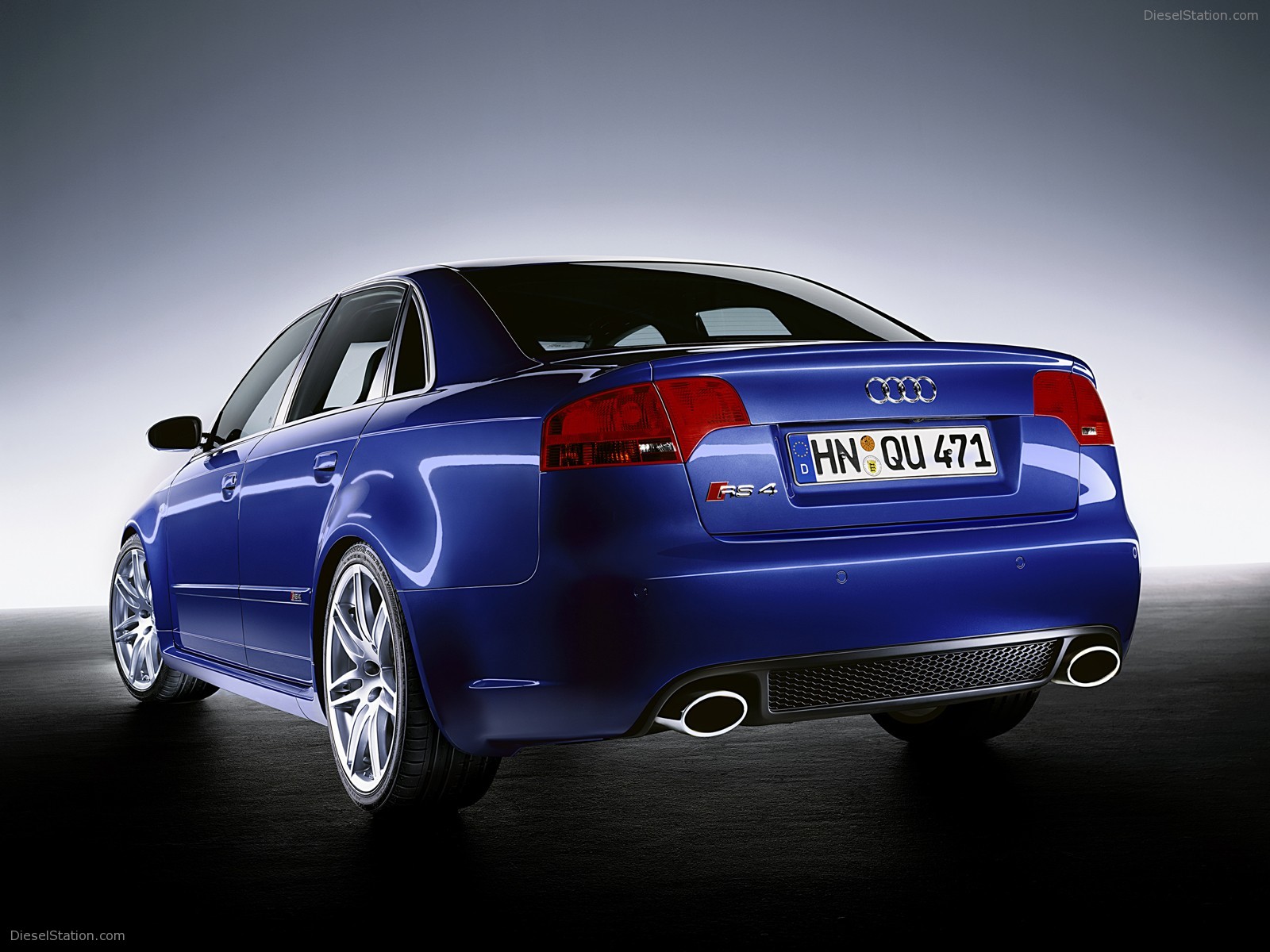 Audi RS4 (2005)